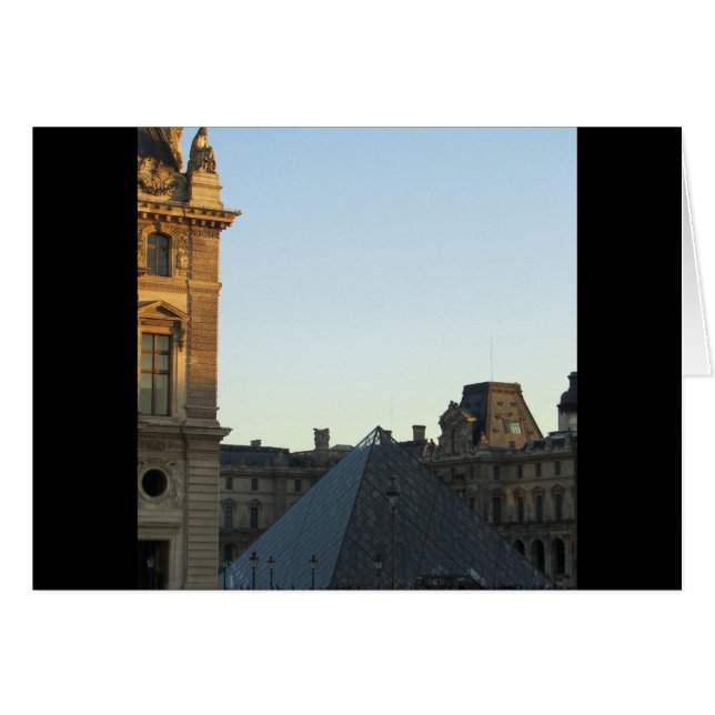 ミュージュデュルーヴル (正面横)