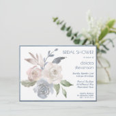 ミューテッド フローラル ブーケ | パステル ローズ ブライダル シャワー 招待状 (スタンド正面)