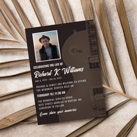 ミュートされたトーン祝ギターの写真の生活 招待状