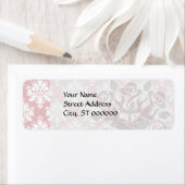 ミュートされたピンクと白のクリームのダマスクパターン ラベル (インサイチュ)