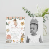 ミュートされたピンクのフローラ妖精ファースト誕生日写真 招待状 (スタンド正面)