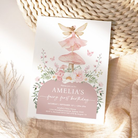ミュートされたピンクの森の妖精の最初の誕生日パーティー 招待状