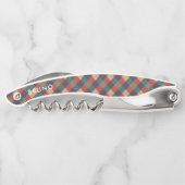 ミュートされた赤い緑とベージュの格子模様 ソムリエナイフ (裏面)