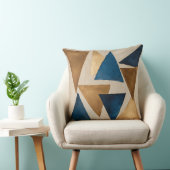 ミュートされた銅、青、および金ゴールドの三角形の抽象芸術 クッション (椅子)