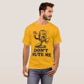 ミュートしないで - カートゥーン マイクの抗議 Tシャツ (正面フル)