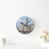「ミラノの眺めからの広場Santoステファノおよび ラウンド壁時計 (ホーム)