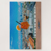 ミラノを望むテーブルの上にスピリッツのカクテル ジグソーパズル (縦)