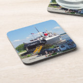 ミルウォーキー市の6つのプラスチック製コースターのセット コースター (左側)