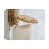 ミルクとクッキーのグラスを閉じる マグネット (横)