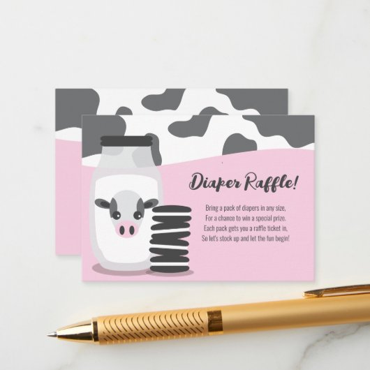 ミルクとクッキーのピンクの赤ちゃんシャワーおむつラッフル エンクロージャーカード (正面/裏面インサイチュ)