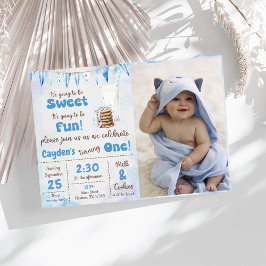 ミルクとクッキー少年の最初の誕生日パーティーの写真 招待状