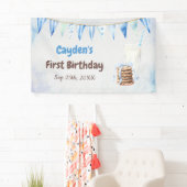 ミルクとクッキー少年の最初の誕生日パーティー 横断幕 (インサイチュ)