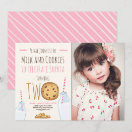 ミルクとコokiesの女の子ピンクの2歳の誕生日 招待状