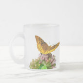 ミルクウィード素晴らしの尖形の油濁蝶 フロストグラスマグカップ (左)