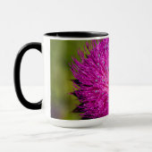 ミルクチスルが閉まっている マグカップ (左)