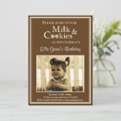 ミルク及びクッキーの誕生日のパーティの招待状 招待状 (スタンド正面)