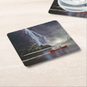 ミルフォードサウンドのスターリング滝 – ニュージーランド スクエアペーパーコースター (アングル)