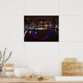 ミレニアムブリッジ夜のタイヌ川の上 ポスター (キッチン)