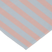 ミレニアルピンクとアイスブルーのカラーブロックストライプ ショートテーブルランナー (コーナー)