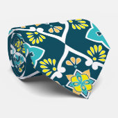 ミンティとティール(緑がかった色)のアズレジョスと黄色の要素 ネクタイ (ロール)