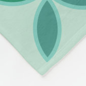 ミントとシーグリーン花びらサークルとダイヤモンド フリースブランケット (角)