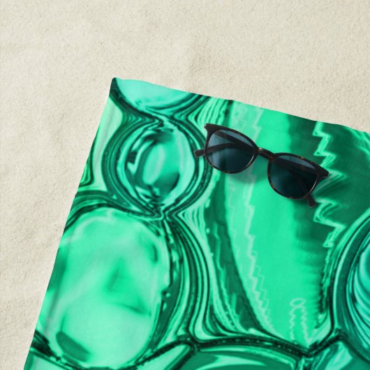 ミントに薄緑の色合いの石のように丸い ビーチタオル (インサイチュ)