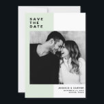 ミントカラーブロックモダン(タイポグラフィ写真) セーブザデート<br><div class="desc">ミントカラーブロックモダンタイポグラフィフォトセーブ・ザ・デート案内。カスタマイズ可能な日付を保存するミントモダンと白の色のブロックの背景のタイポグラフィを特徴とする。この保モダン存は日付は任意のテーマに最適結婚である。その他の色も利用可能。</div>