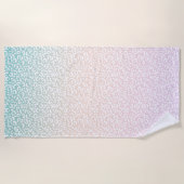 ミントガーリーピーチピンクパープルホワイトヒョウ ビーチタオル (正面)