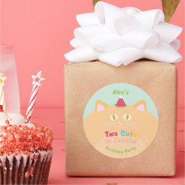 ミントグリーンの「Two Cute to Handle」猫 誕生日パーティー ラウンドシール