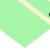 ミントグリーンクリームグレー水玉模様フレンズ テーブルクロス (アングル)