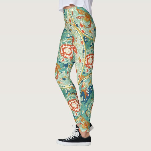 ミントサンゴとブルーホースとフローラルパターン レギンス (左)