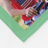 ミントパーソナライズされたグリーンフォトコラージュモノグラムの フリースブランケット (角)