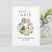 ミントピンクの白いフローラカップルの写真Save the Date 招待状 (スタンド正面)