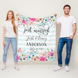 ミントフラワーたった今結婚しました発表 フリースブランケット