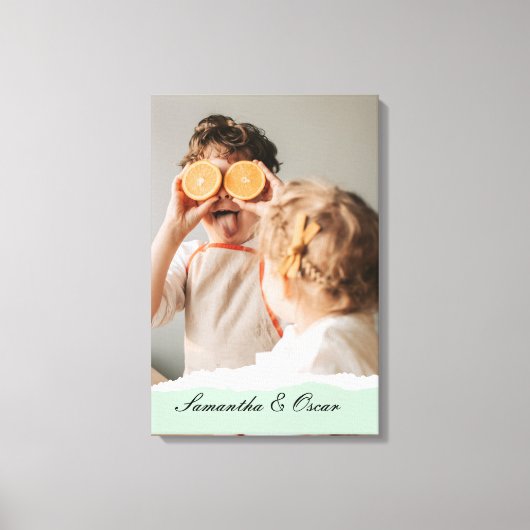 ミントモダンギフトのパーソナライズされた家族の写真&名前 キャンバスプリント (正面)