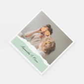 ミントモダンギフトのパーソナライズされた家族の写真&名前 スタンダードランチョンナプキン (角)