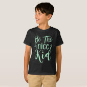 ミント・グリーンで優前向きしい子ども向けメッセージになる Tシャツ (正面フル)