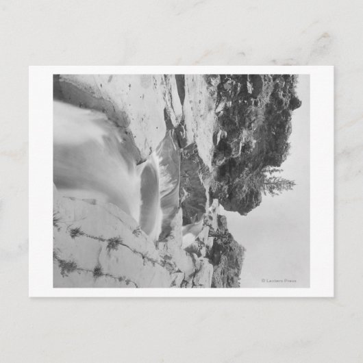 ミンネカタ滝ニアホット春写真 ポストカード (正面)