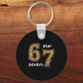 ミームのフレーズ 6 7 男性 女性 子供 ヒョウ 教師 キーホルダー (正面)