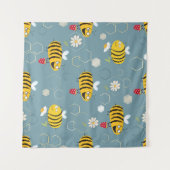 ミ忙しツバチがのまわりに花を鳴らし授粉する タペストリー (正面(横))