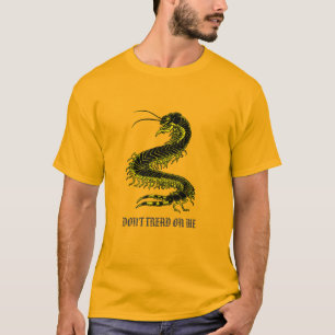 ムカデのティー Tシャツ