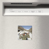 ムジャヘデーン警備員が米国の軍隊メンブと歩く マグネット (インサイチュ (食洗機))