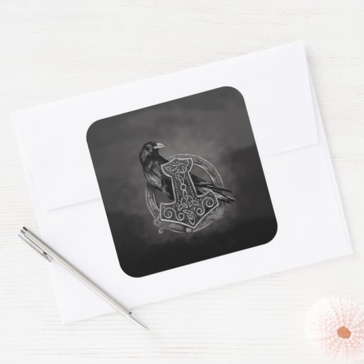 ムジョルニール – トールとレイヴンのハンマー スクエアシール (封筒)