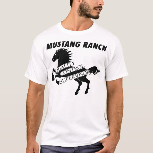 ムスタング牧場-品質管理のスーパーバイザー Tシャツ (正面)