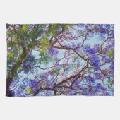 ムラサキのジャカランダの木の水彩画 キッチンタオル (横)