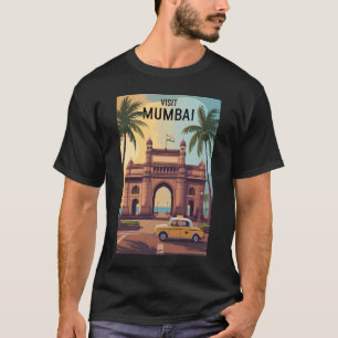 ムンバイインドの玄関口インドイラストレーション旅行 Tシャツ