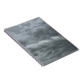 ムーディグレー雲フォトスパイラルノートブック ノートブック (右側)