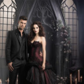 ムーディゴシックダークアルターブルゴーニュ花XLarge タペストリー