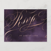 ムーディパープルバラ金ゴールド書道結婚式RSVP インビテーションポストカード (正面)