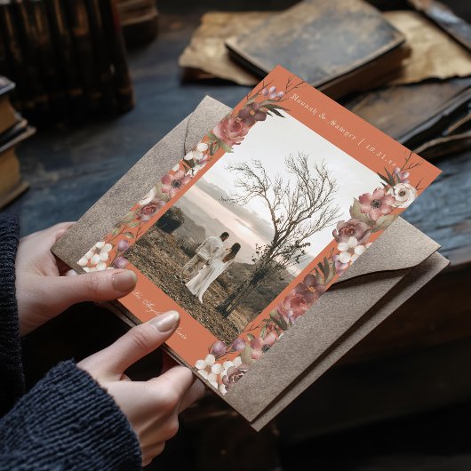 ムーディフローラ秋の写真テラコッタ日付を保存 招待状